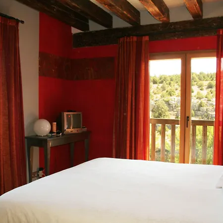 La Casa Del Cura De Mini-hôtel Calatañazor