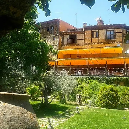 La Casa Del Cura De Han/Misafirhane